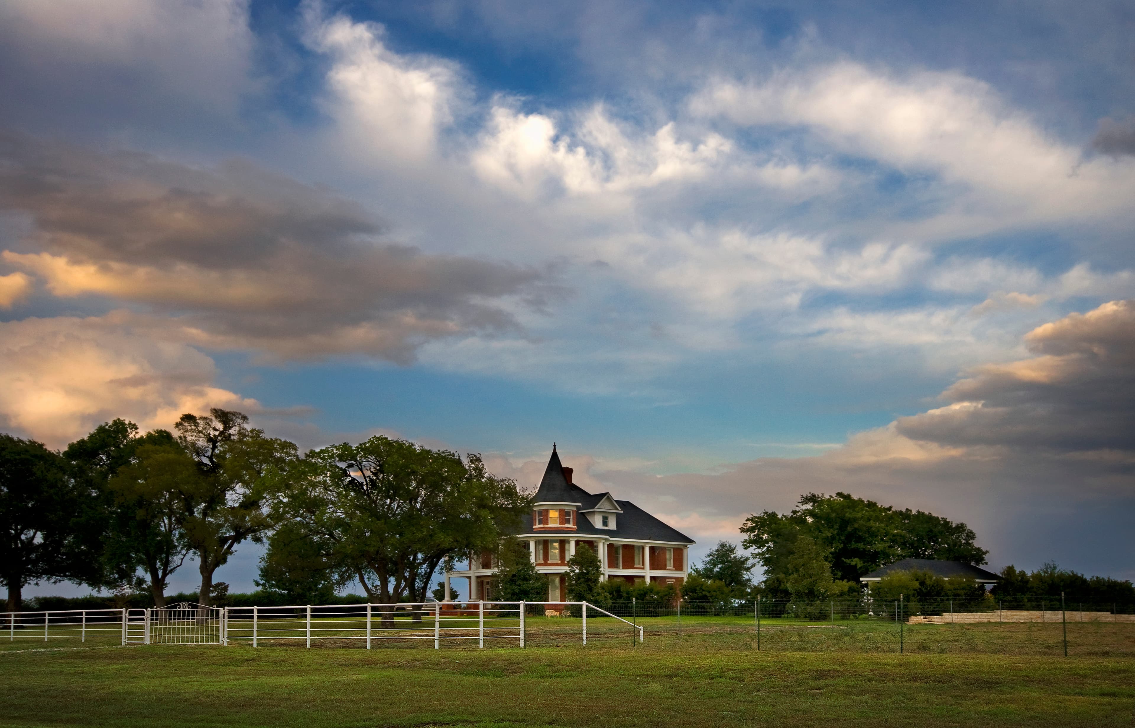 Industrial and Commercial General Contractors in Elgin, Texas | Inner Loop Construction