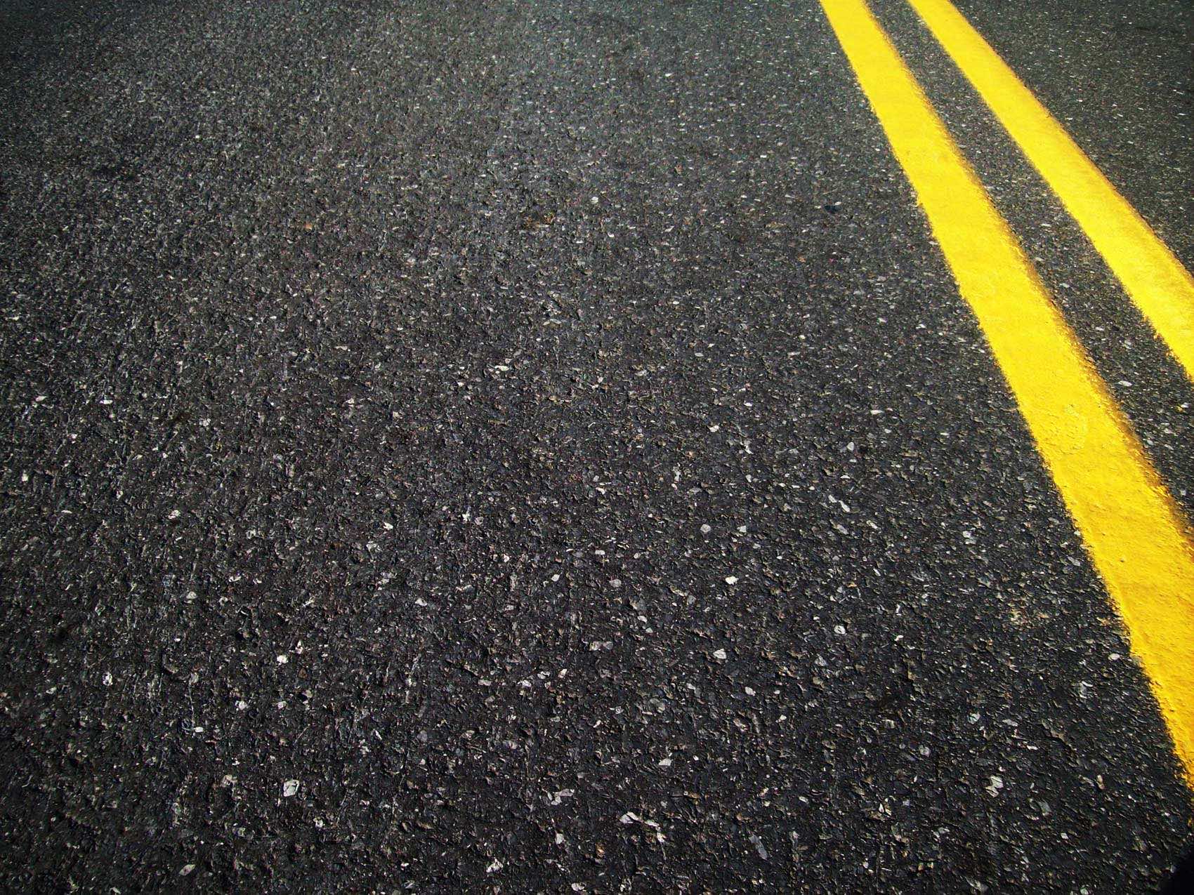 Asphalt Sealcoating by Inner Loop Construction - Industrial and Commercial General Contractors in Texas